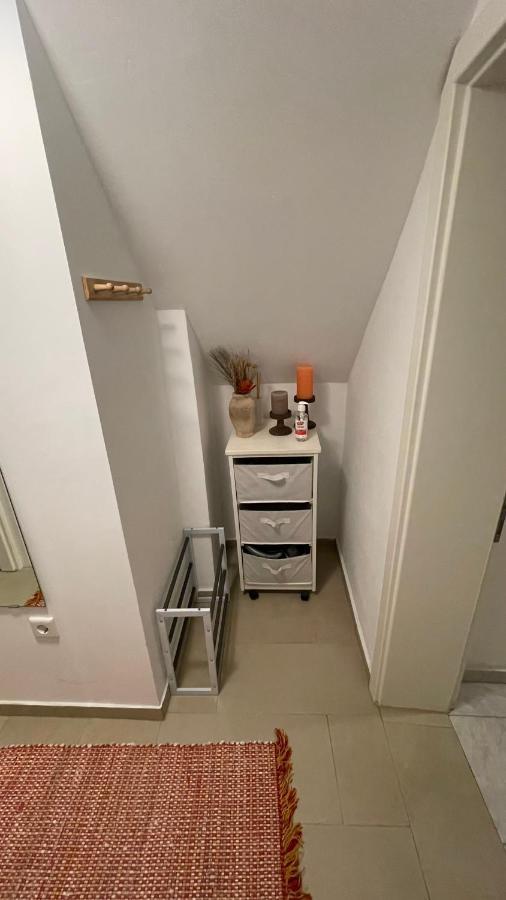 Apartment Gemütliche Möblierte Souterrain Hannover