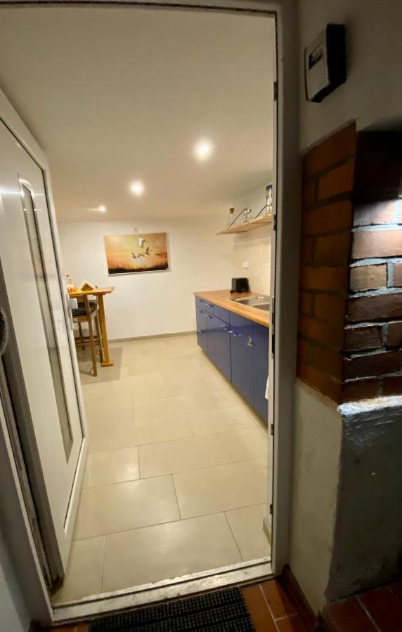 Gemütliche Möblierte Souterrain