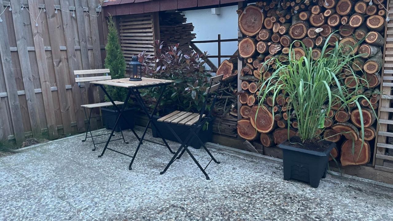 Gemütliche Möblierte Souterrain Hannover